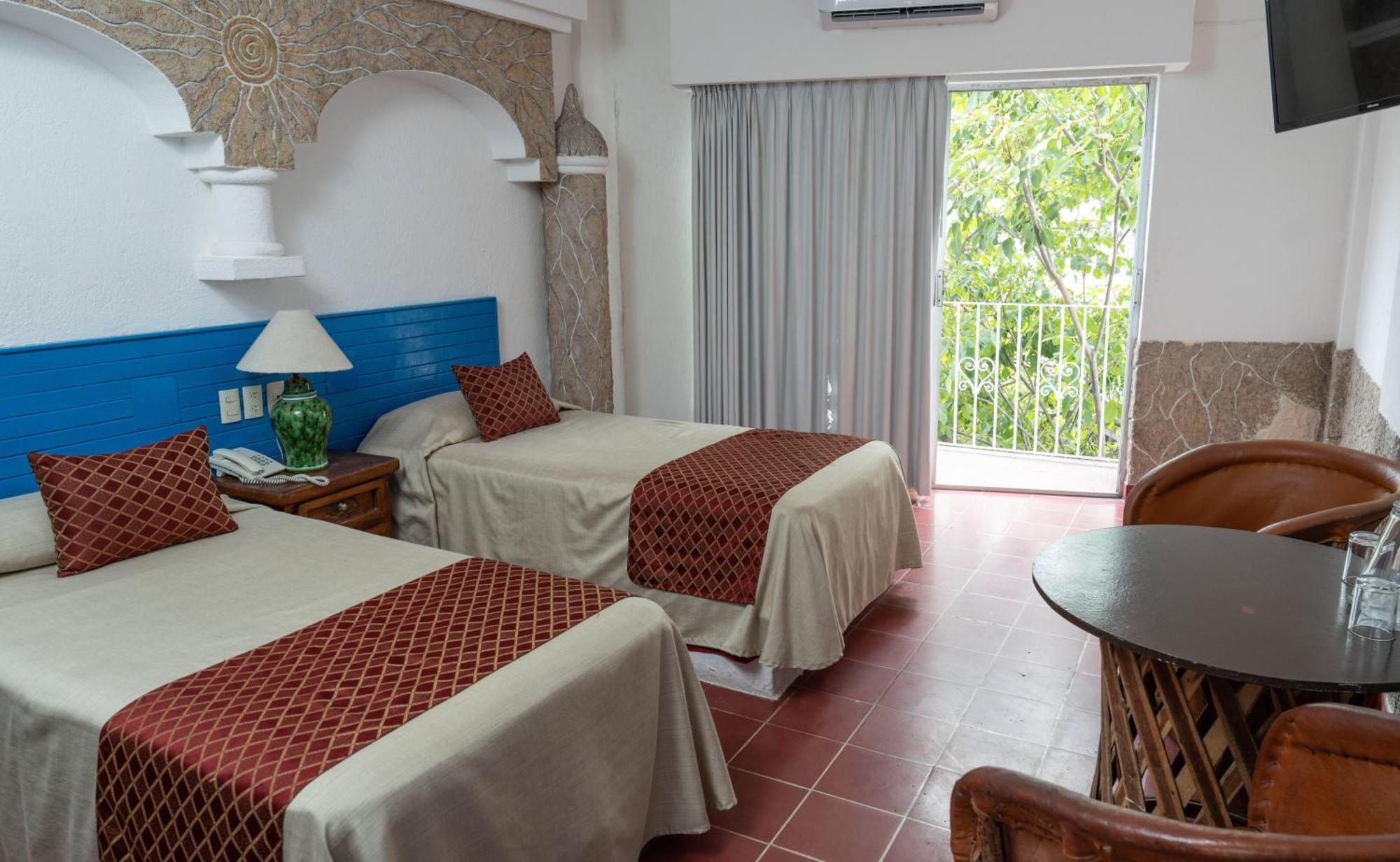 Hotel Encino Malecon Centro 푸에르토 발라타 객실 사진