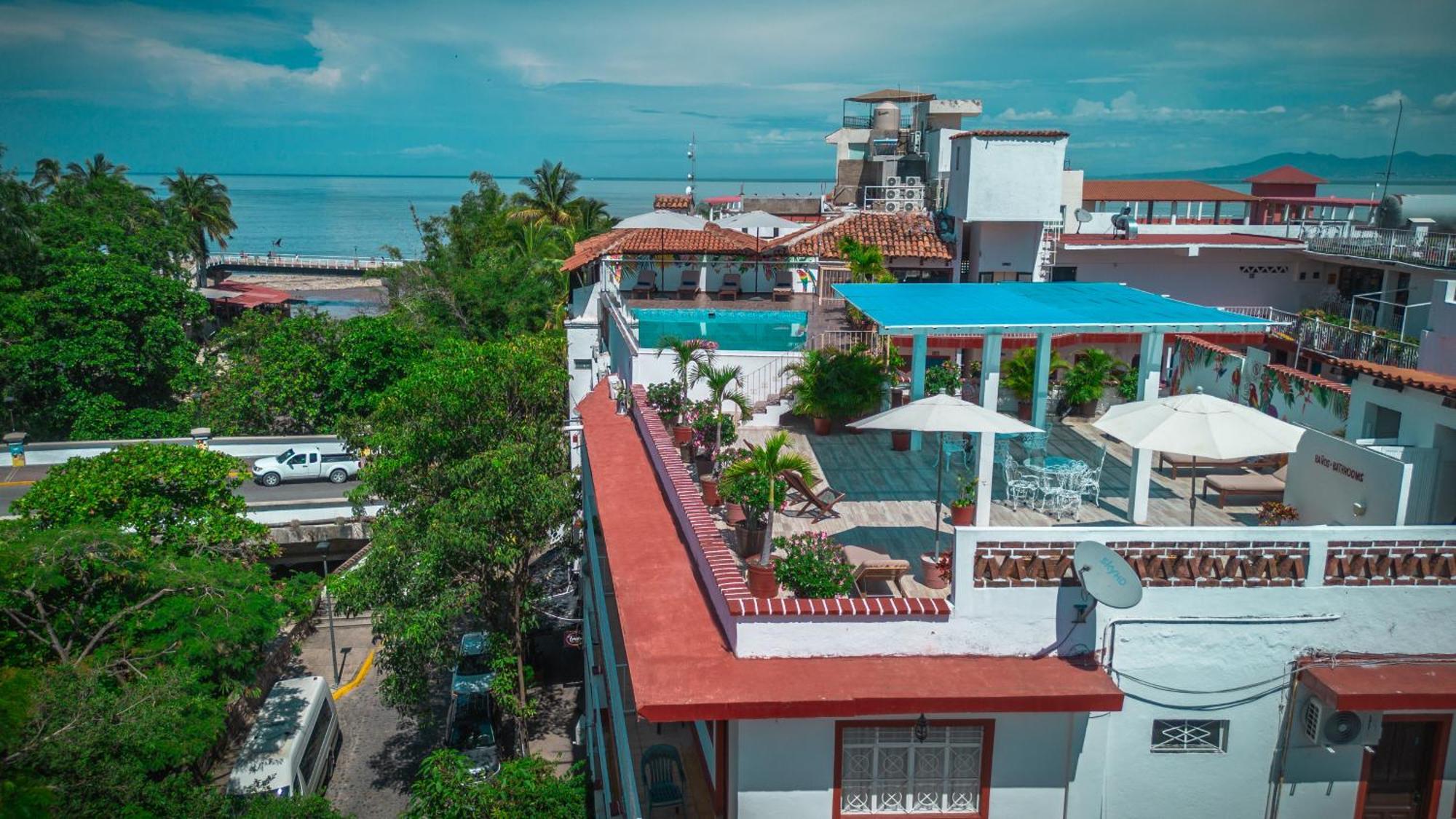 Hotel Encino Malecon Centro 푸에르토 발라타 외부 사진
